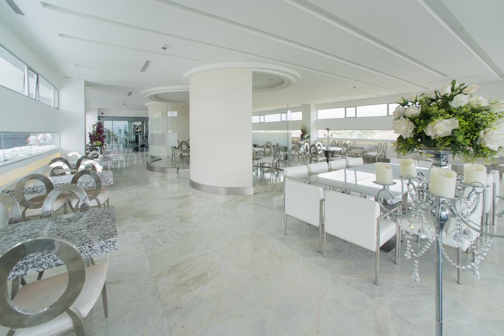 Punta Diamante Premium Hotel Loma Mesa de Ruitoque Buitenkant foto